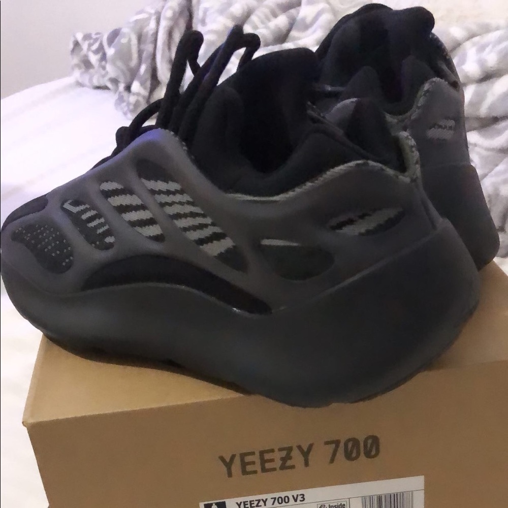 Yezzy